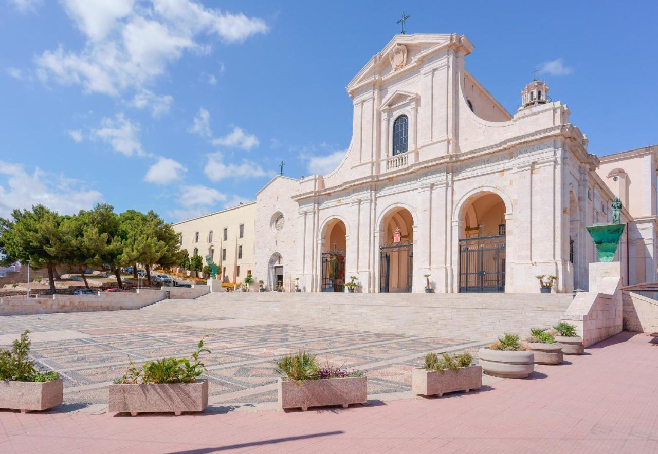 Alojamento de Acomodação e Pequeno-almoço Insula Cagliari